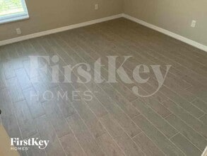 920 NW Juanita Pl in Cape Coral, FL - Building Photo - Building Photo