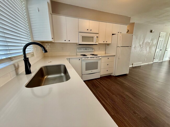 property at 2341 Fairway Ln