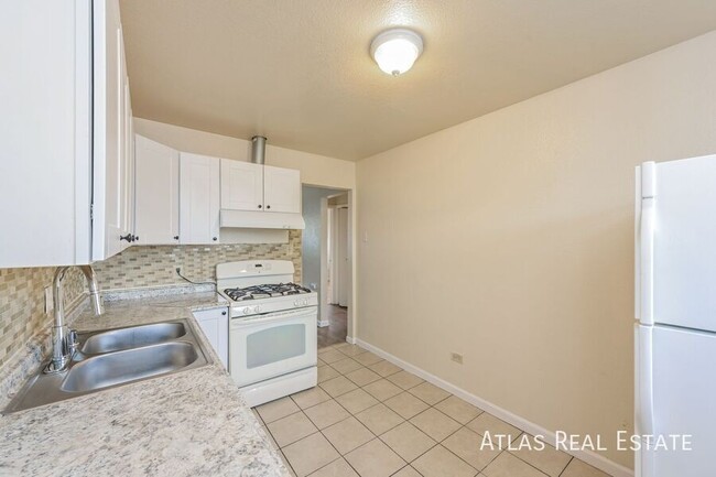 1463 W Byers Pl in Denver, CO - Building Photo - Building Photo