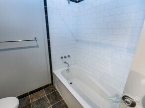 1410 SW 11th Ave in Portland, OR - Building Photo - Building Photo