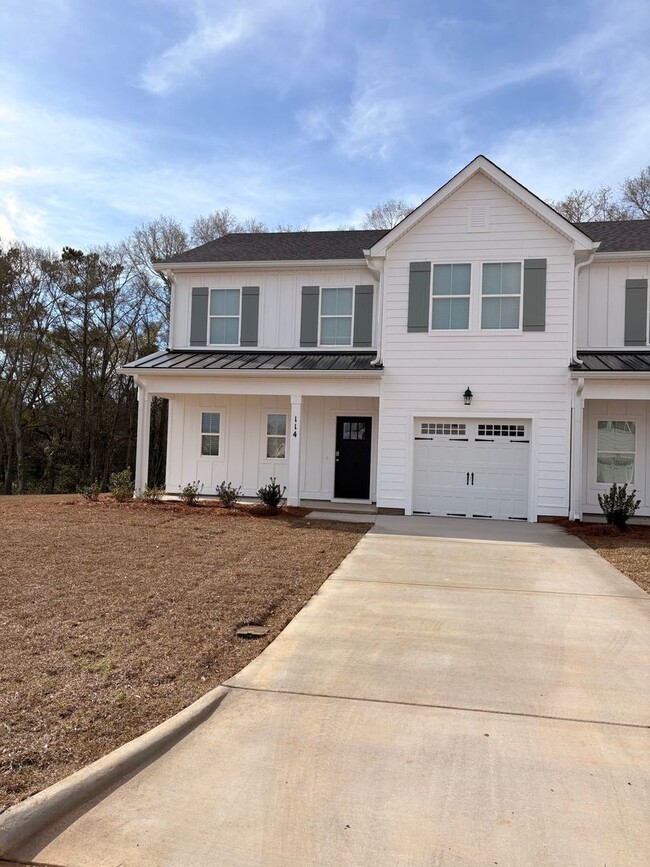 property at 114 Alva Ct