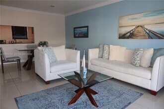 3601 NE 170th St in Aventura, FL - Building Photo - Building Photo