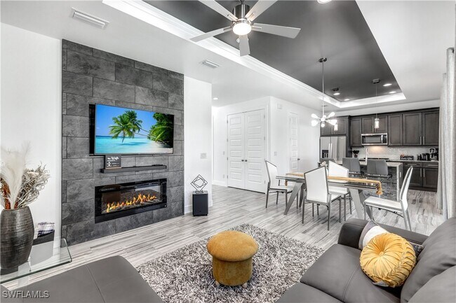property at 4634 Catalina Ln