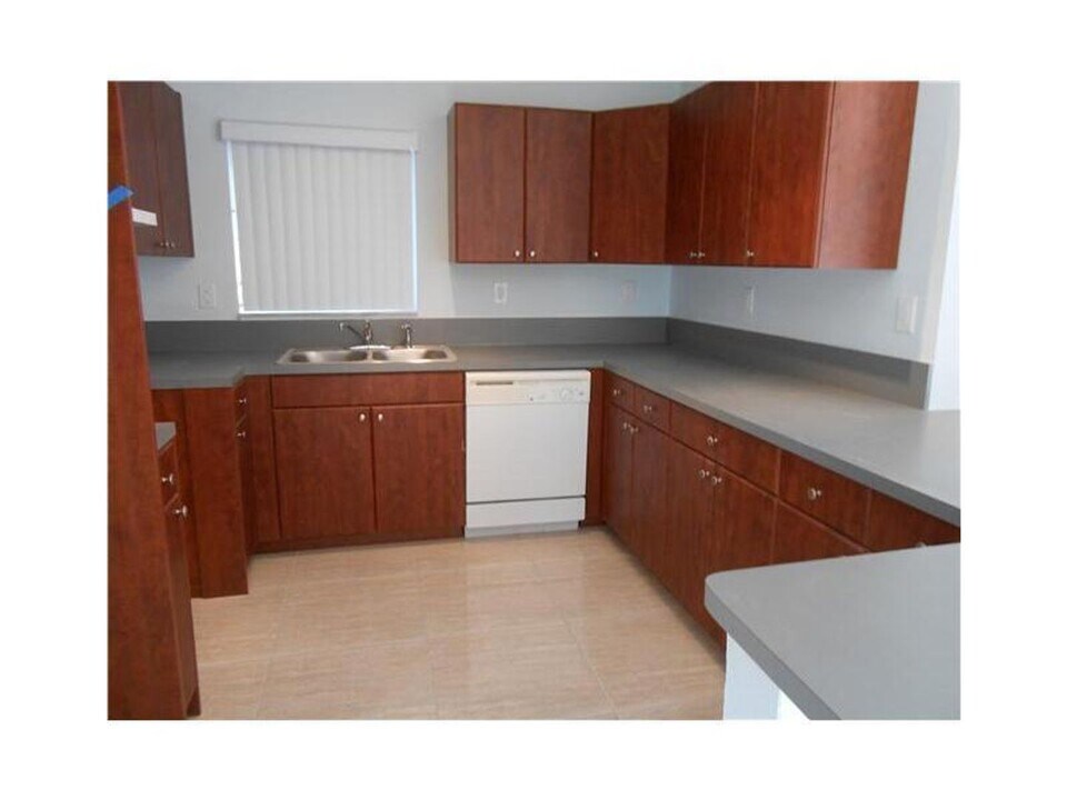 1544 NW 8th Ave in Fort Lauderdale, FL - Building Photo