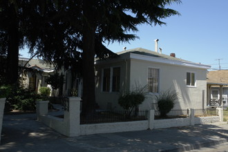 3745 Brookdale Ave in Oakland, CA - Building Photo - Building Photo