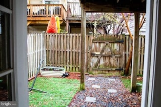 2095 Pawlet Dr in Crofton, MD - Building Photo - Building Photo