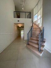 7515 NW 97th Ct in Doral, FL - Building Photo - Building Photo