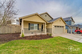10402 NE 67th Ave in Vancouver, WA - Building Photo - Building Photo