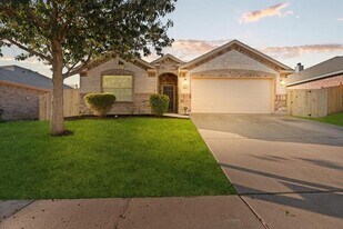 4013 Winter Springs Dr in Fort Worth, TX - Building Photo