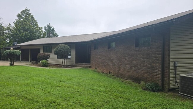 property at 139 Eight Point Dr