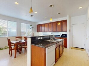 1720 Hicks Ave in Olivehurst, CA - Building Photo - Building Photo