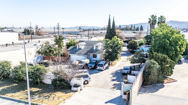 12214 Garvey Ave in El Monte, CA - Building Photo - Building Photo