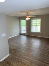 2709 Grinstead Dr in Louisville, KY - Building Photo - Building Photo