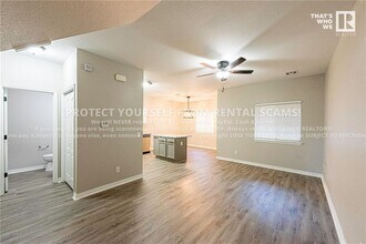 758 W Breeze Cove in Fayetteville, AR - Building Photo - Building Photo