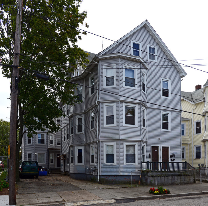 20 Bernon St in Providence, RI - Building Photo