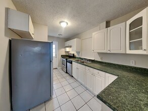 7324 Wonder Ln in Jacksonville, FL - Building Photo - Building Photo