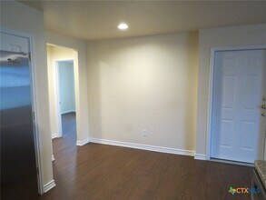 1609 N 10th St in Killeen, TX - Building Photo - Building Photo