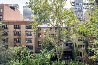 340 E 51st St in New York, NY - Building Photo - Building Photo