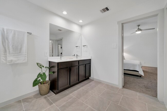 property at 3903 Yonkers Valley Ln