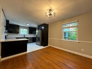 216 Glen Echo Dr in Norfolk, VA - Building Photo - Building Photo