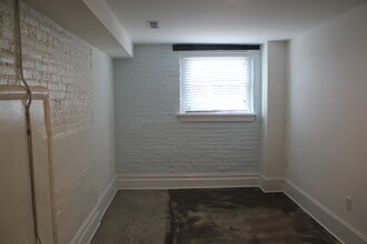 403 W Court St in Woodstock, VA - Building Photo - Building Photo