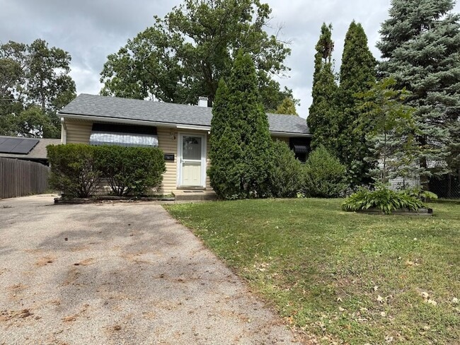 property at 723 S Lake St