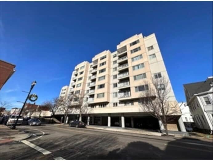 30 Chelsea St in Everett, MA - Building Photo