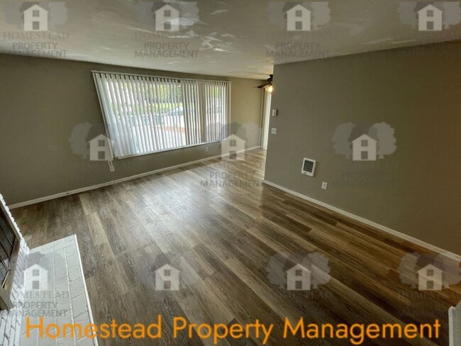 3822-3828 Bayonne Dr SE in Salem, OR - Building Photo - Building Photo