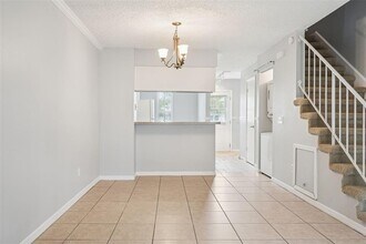 11356 Stratton Park Dr in Temple Terrace, FL - Building Photo - Building Photo