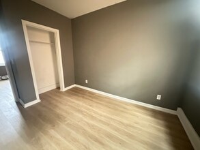 12 Dawson St in Milton, NH - Building Photo - Building Photo