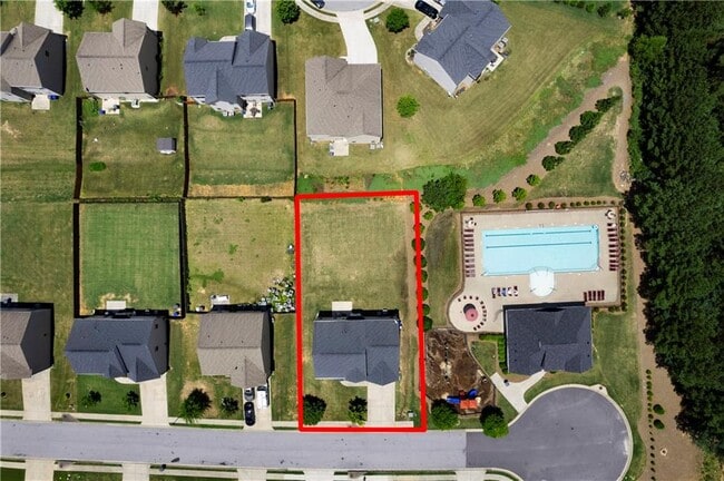 303 Horizon Trace in Loganville, GA - Building Photo - Building Photo