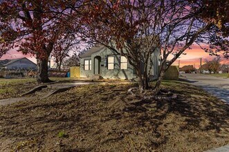 2317 Peabody Ave in Dallas, TX - Building Photo - Building Photo