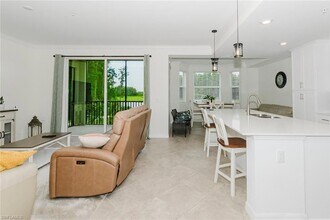 6034 National Blvd, Unit 313 in Ave Maria, FL - Building Photo - Building Photo