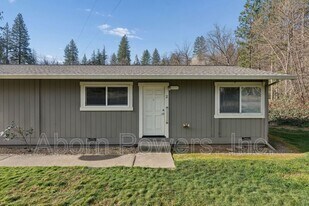 2760 Coloma St in Placerville, CA - Building Photo