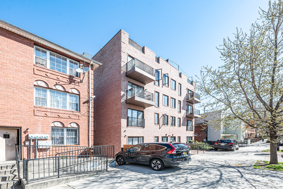 199-201 Chauncey St in Brooklyn, NY - Building Photo