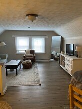3 Washington Ave, Unit 100-PH1D in Enfield, CT - Building Photo - Building Photo