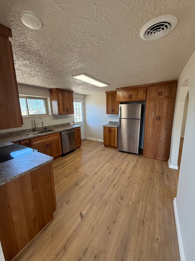 property at 37 La Ladera Rd