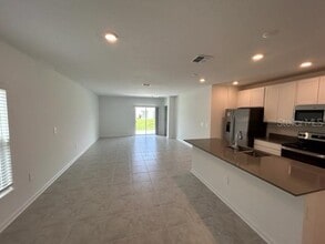 949 Jackson Ave in Davenport, FL - Building Photo - Building Photo