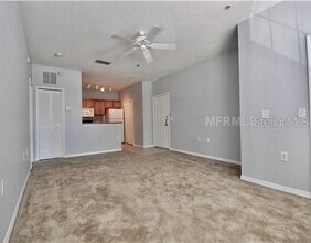 6137 Metrowest Blvd in Orlando, FL - Building Photo - Building Photo