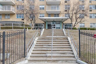 Lind-Ric Apartments in Bronx, NY - Building Photo - Building Photo