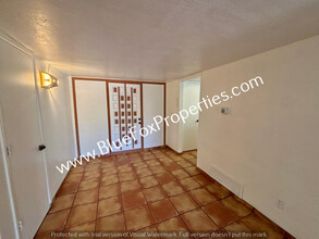 3520 N Melpomene Way in Tucson, AZ - Building Photo - Building Photo