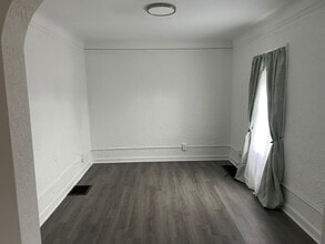 1300 Stewart St in Natrona Heights, PA - Building Photo - Building Photo