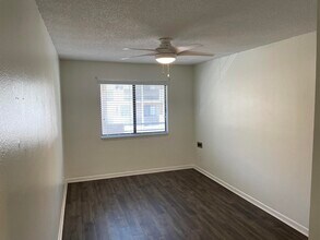 403 Hayden Rd in Tallahassee, FL - Building Photo - Building Photo