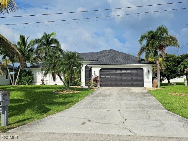 1024 NW 33rd Pl in Cape Coral, FL - Building Photo - Building Photo