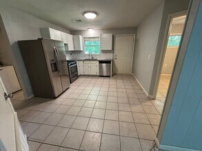 6450-6462 Nicole Ln in Fayetteville, AR - Building Photo - Building Photo