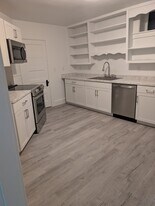 157 School St, Unit 157 school street in Laconia, NH - Building Photo