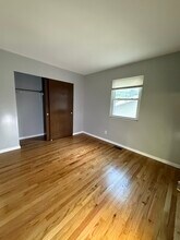 2353 Blue Heron Dr in Florissant, MO - Building Photo - Building Photo