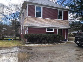 1146 State Route 295, Unit Downstairs in East Chatham, NY - Building Photo