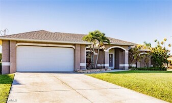 1156 SW 44th Terrace in Cape Coral, FL - Building Photo
