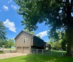 401 14th Ave N in Greenwood, MO - Building Photo - Building Photo